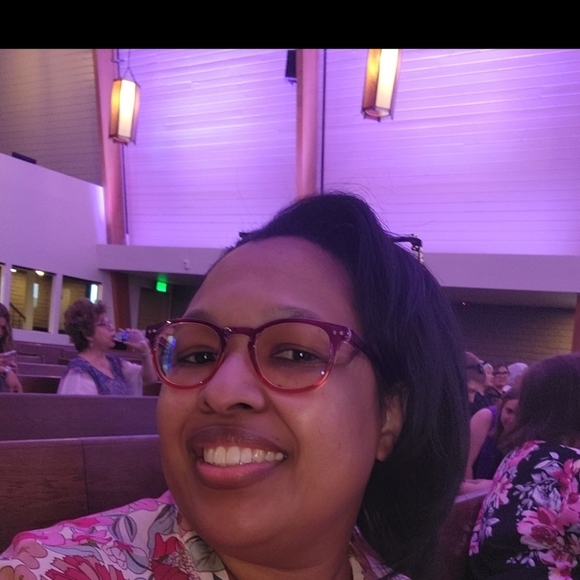 Meet your Posher, Myra3 - Picture 1 of 1